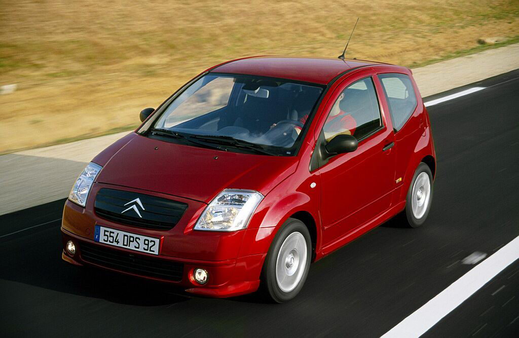 Citroen C2 2004 001.jpg